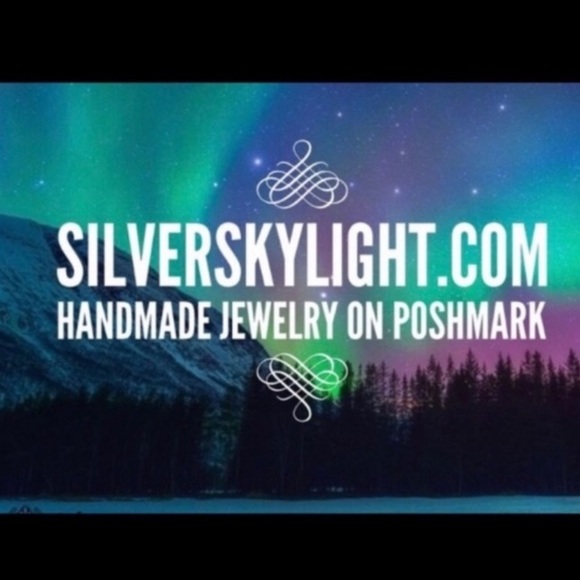 Fairy quartz earrings . Rose quartz silver moon fairy star dangly earrings - Picture 7 of 8